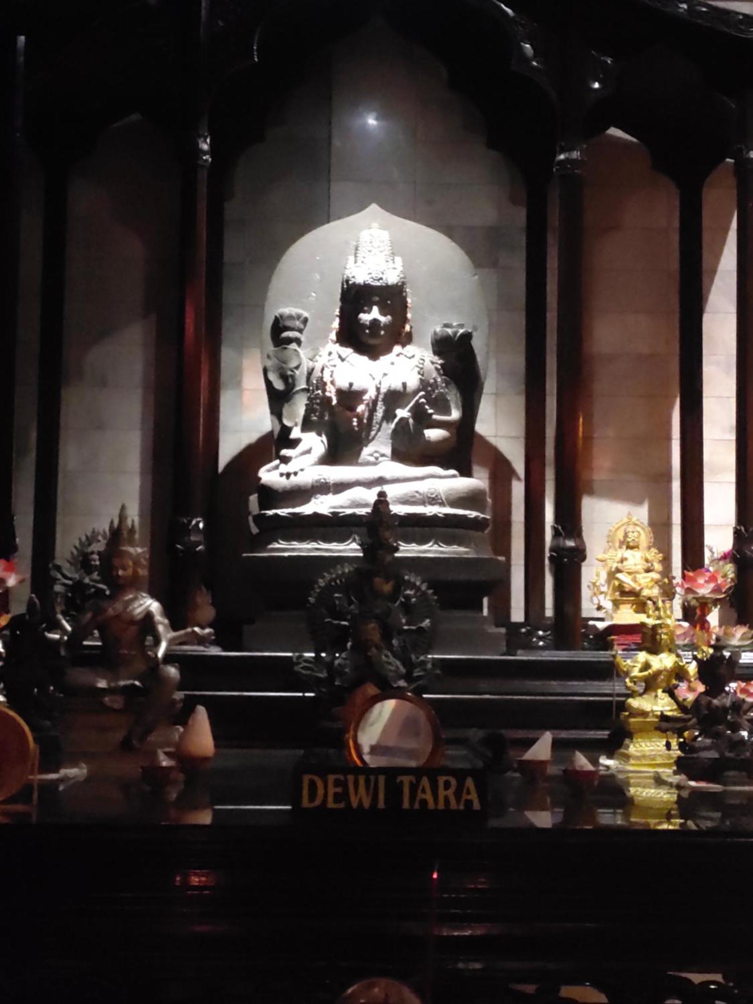 Grha Pawitra Trowulan Apartment Luaran gambar