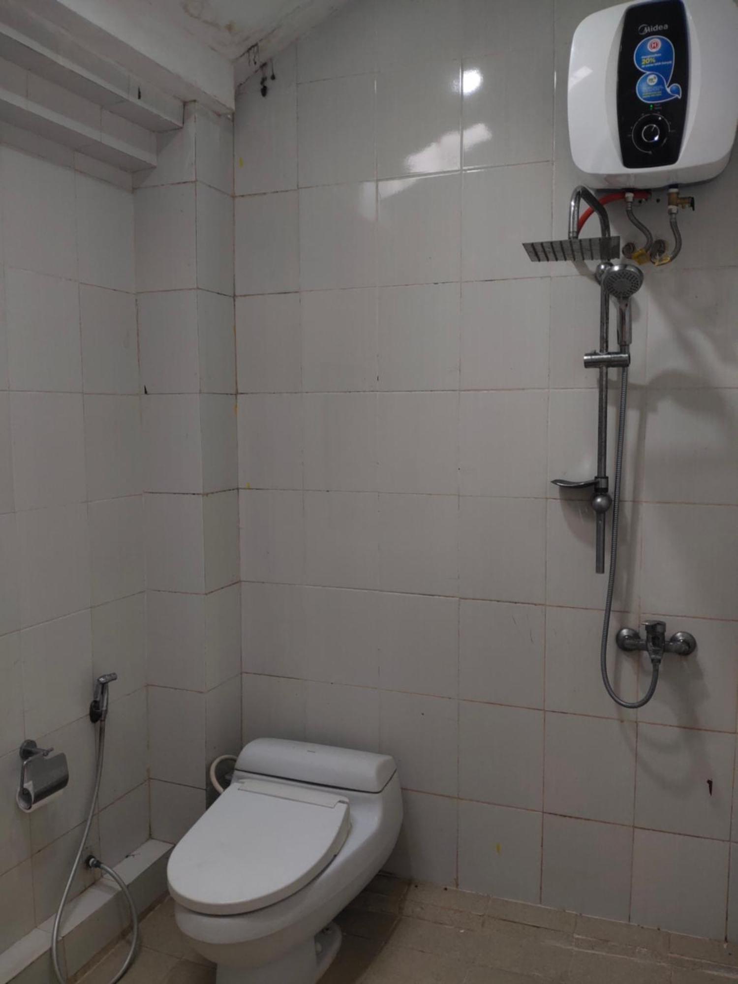 Grha Pawitra Trowulan Apartment Luaran gambar